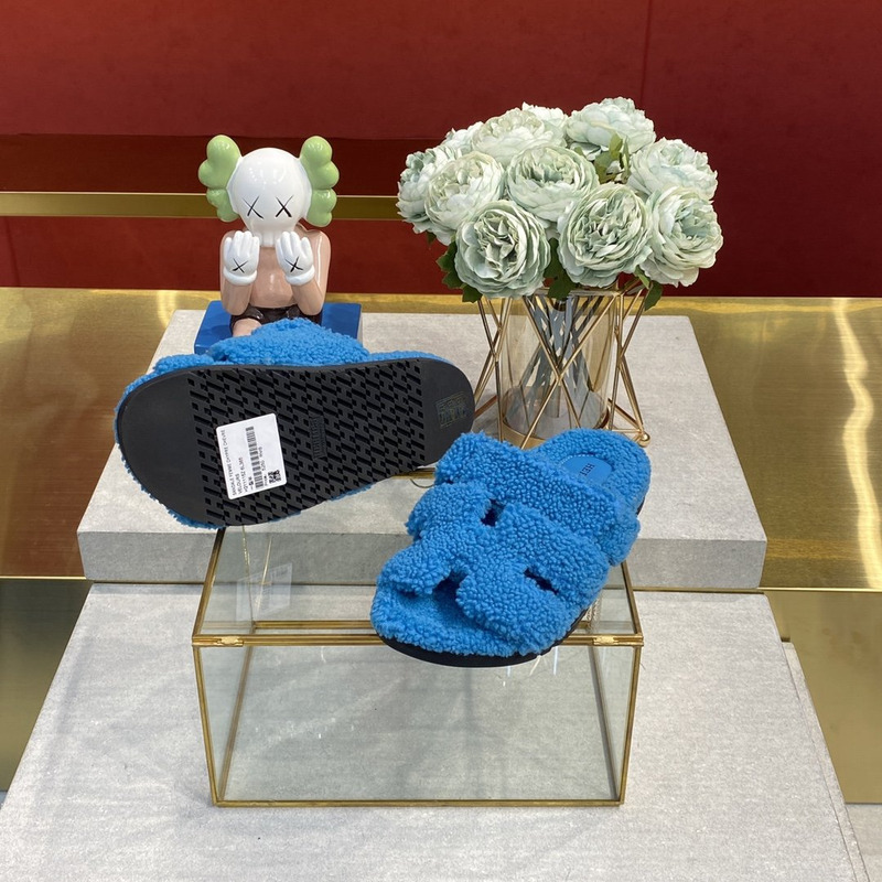H**mes chypre shearling sandal dark blue