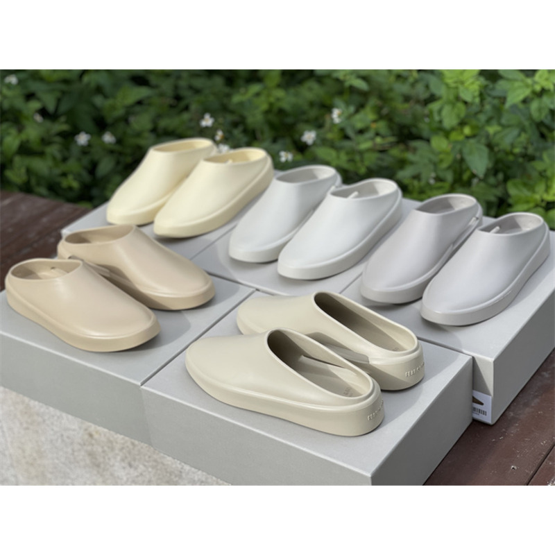 Fear Of God The California Slip-In Sandles