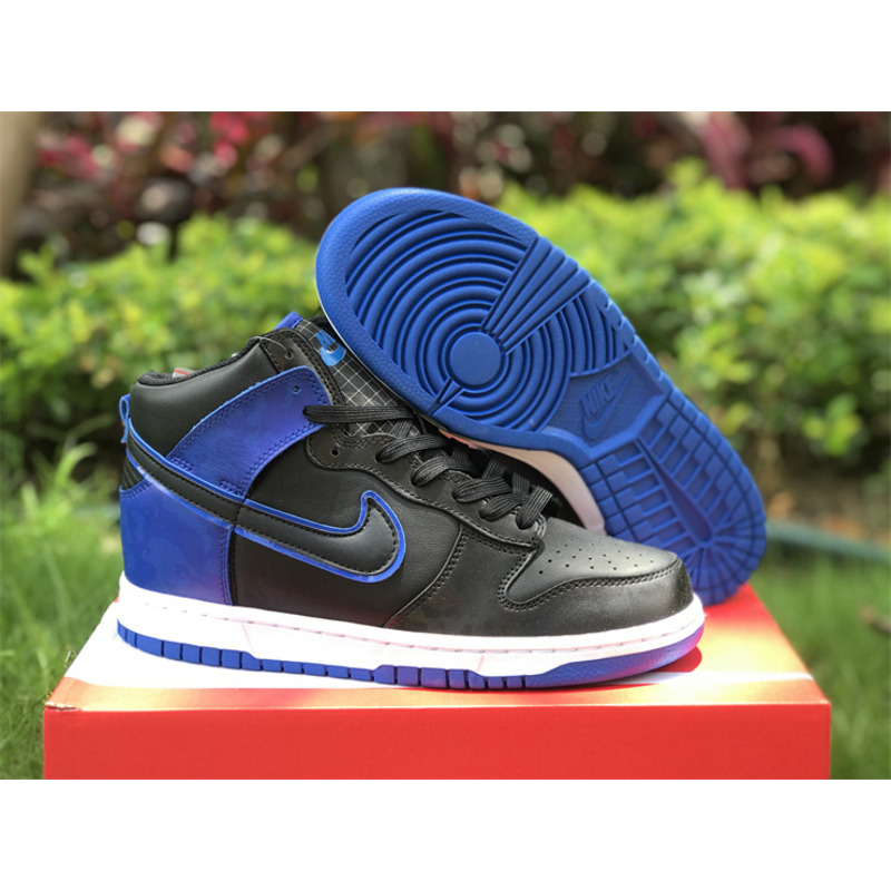 Nike Dunk High Blue Camo Sneakers