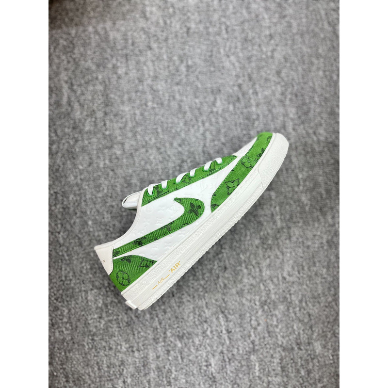 air force 1 x l**is V*t*n sneakers
