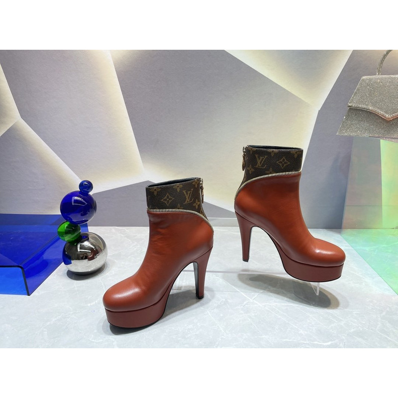 l**is V*t*n afterglow platform ankle boots coffee