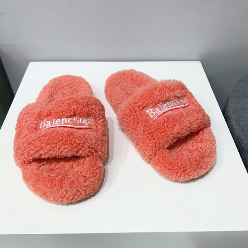 Ba*len*cia*ga logo-embroidered faux shearling slides coral