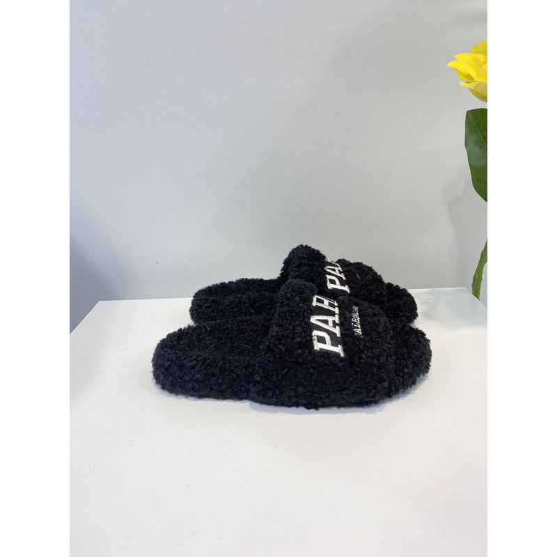 Ba*len*cia*ga logo-embroidered paris faux slides black