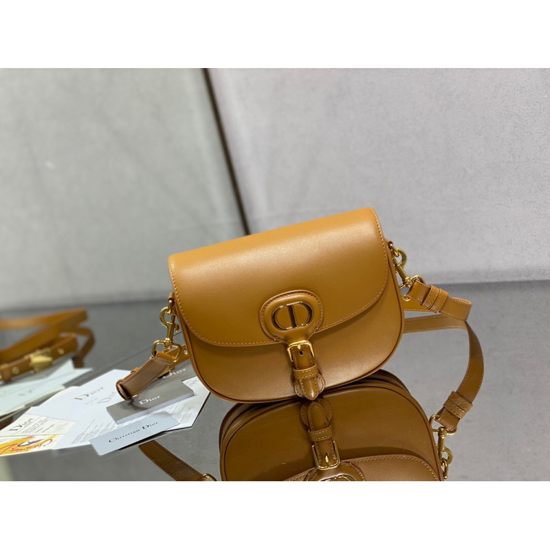 D*or bobby bag medium box calfskin caramel