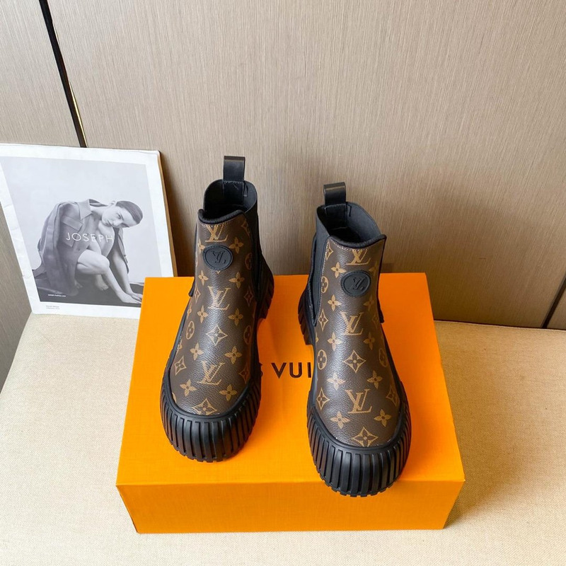 l**is V*t*n ruby monogram ankle boots