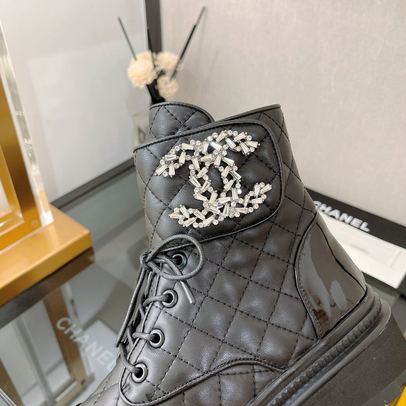 Ch*el cc chain quilted lambskin and calfskin lace up boots black