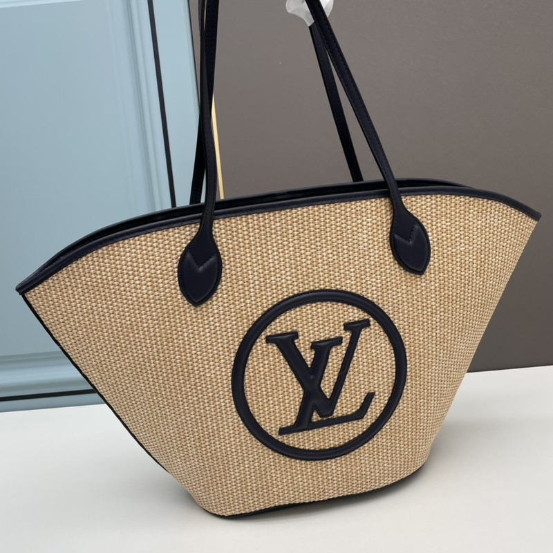 l**is V*t*n dauphine tote bag with black logo