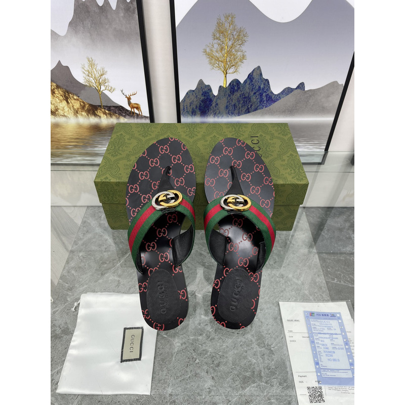 G*u*i slides and thong sandals for women blue and red web