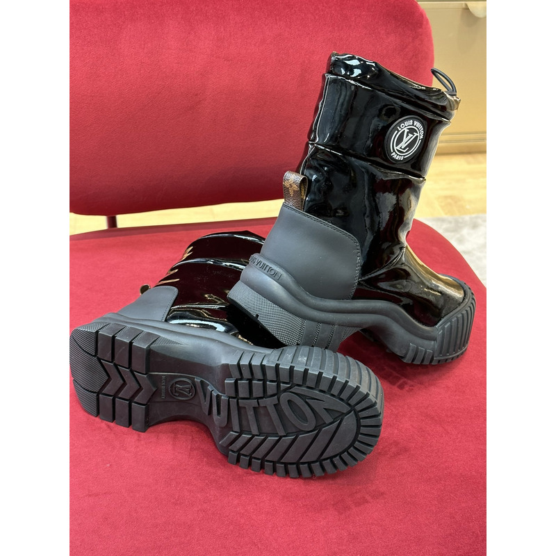 l**is V*t*n ruby flat boots black