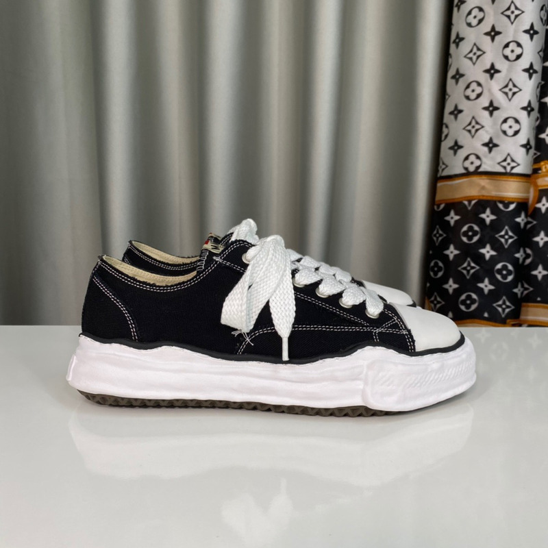 Ma*s*nminarayasuhiro peterson low sneaker black