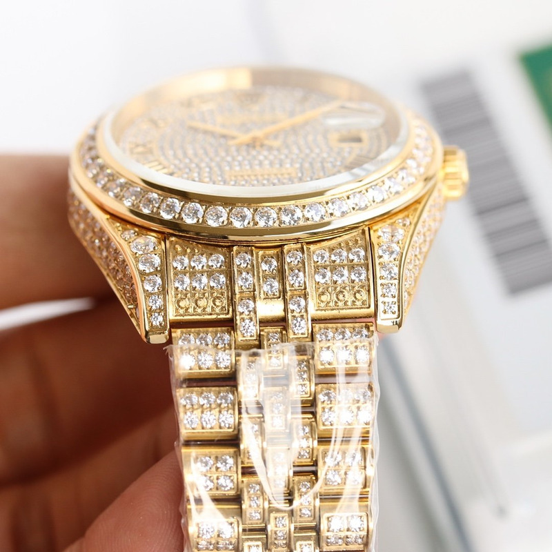 rolex oyster, Di*m*nds and yellow gold
