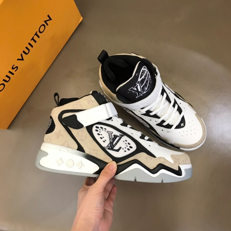 l**is V*t*n lv trainer 2 sneaker oatmeal