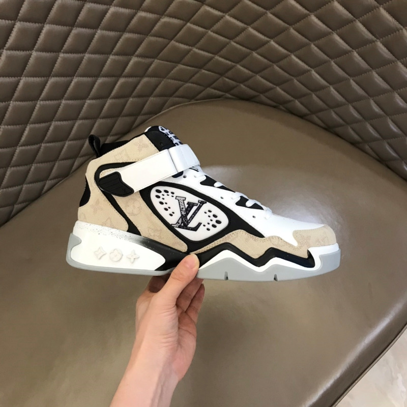l**is V*t*n lv trainer 2 sneaker oatmeal