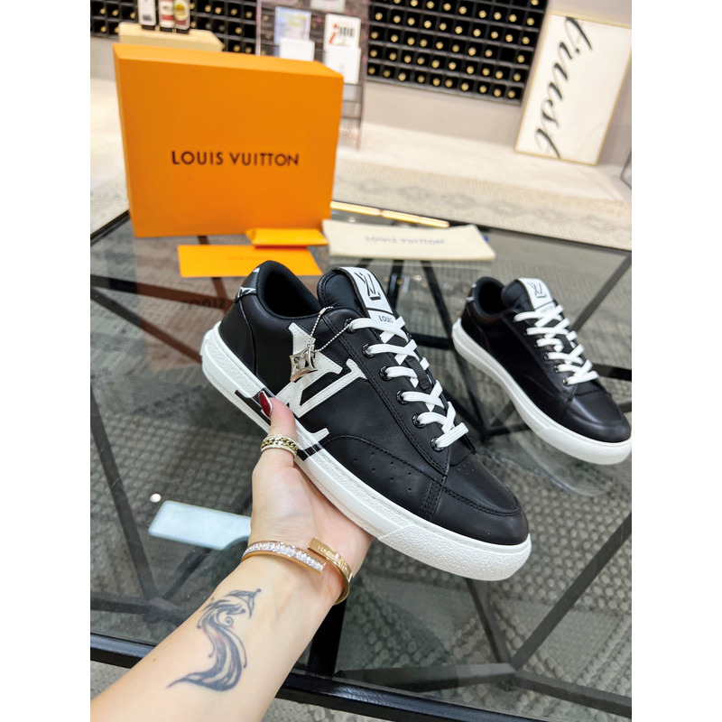 l**is V*t*n charlie sneakers black
