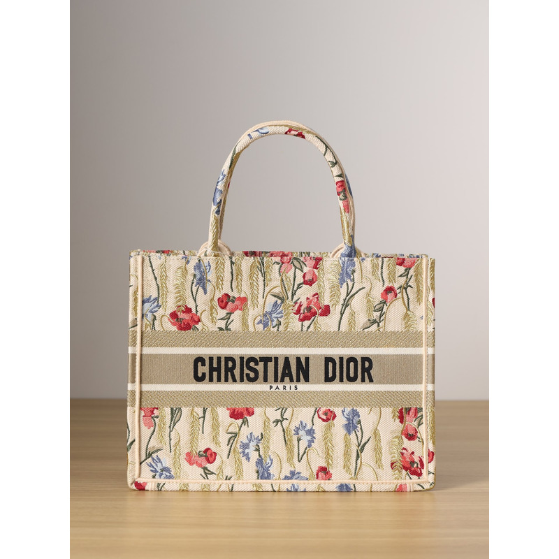 D*or hibiscus book tote