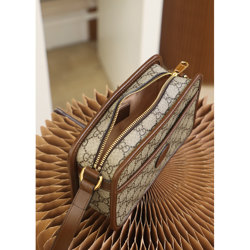 G*u*i mini bag with intercking g