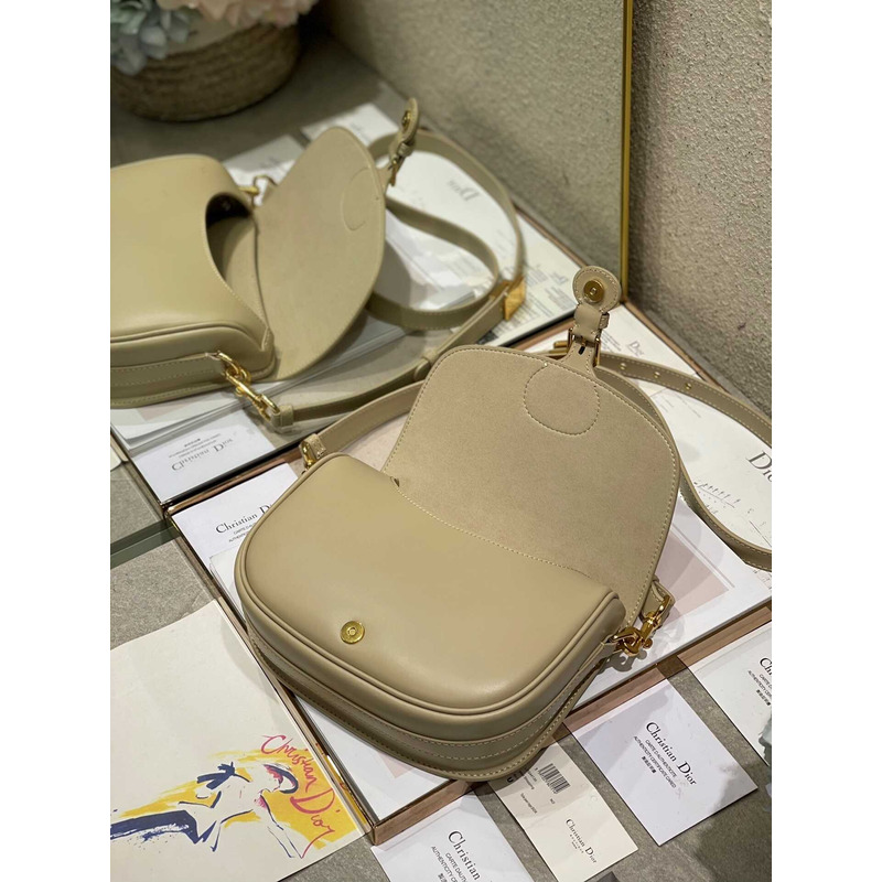 D*or bobby bag medium box calfskin tan