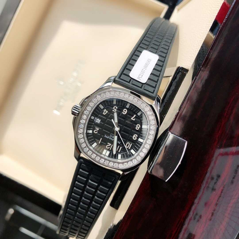 patek philippe aquanaut 5067a Di*m*nd-set grey dial