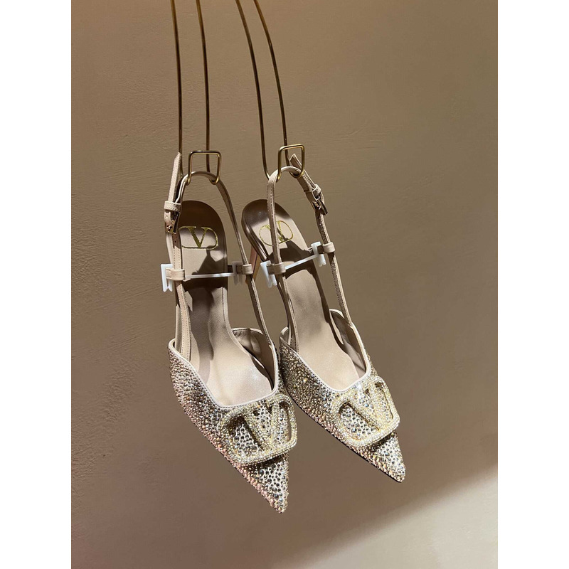 valentino glitter Di*m*nd high heel beige