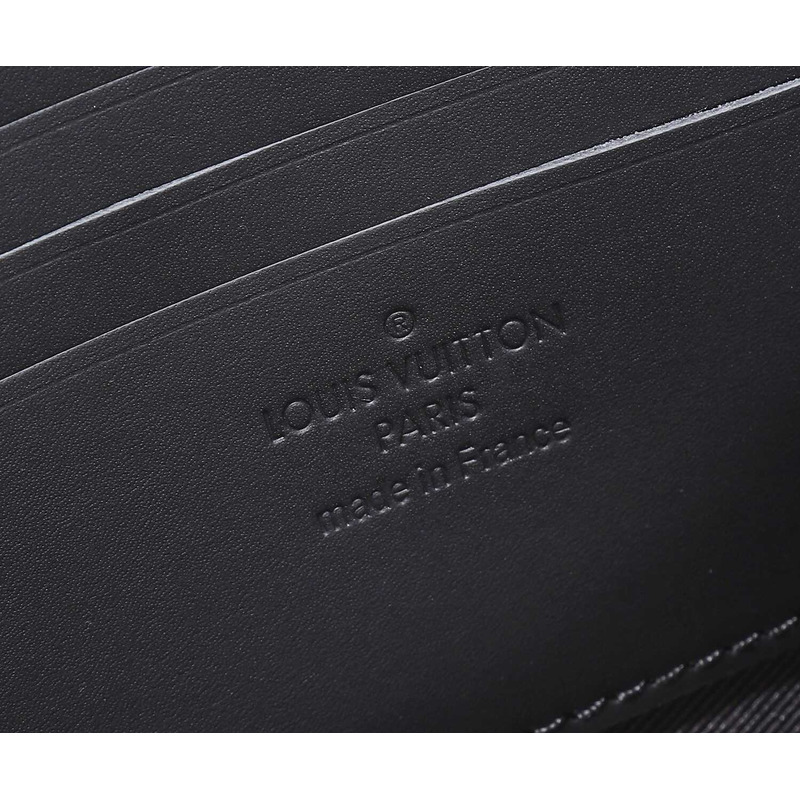 l**is V*t*n lv alpha wearable bag