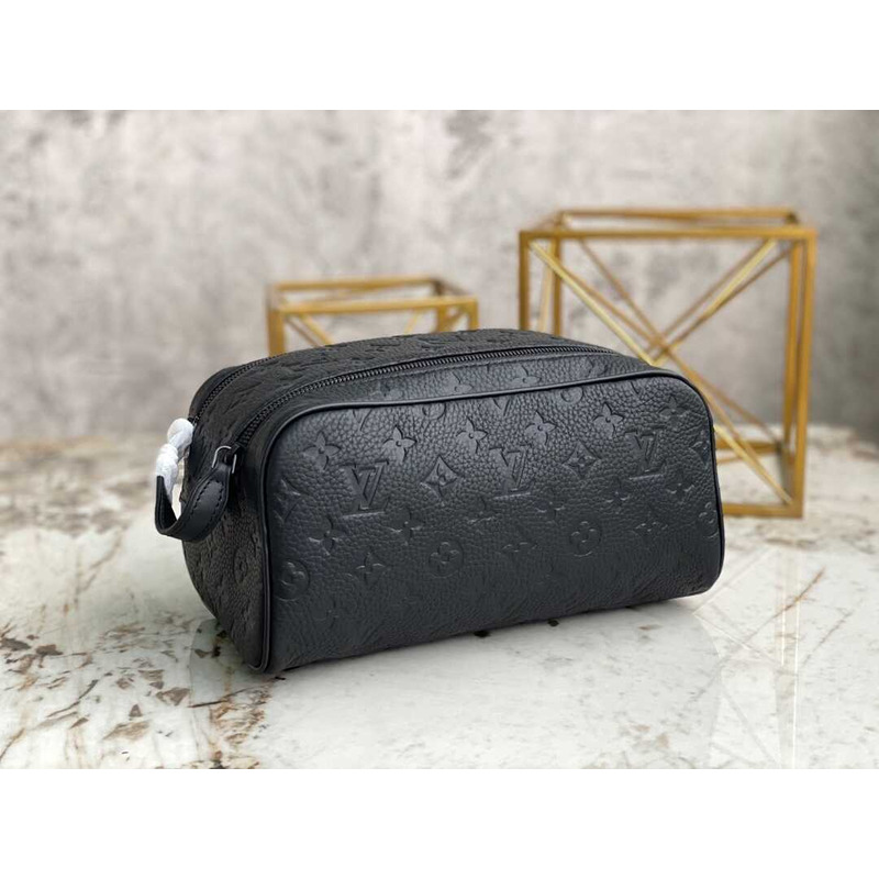 l**is V*t*n  dopp kit taurillon monogram