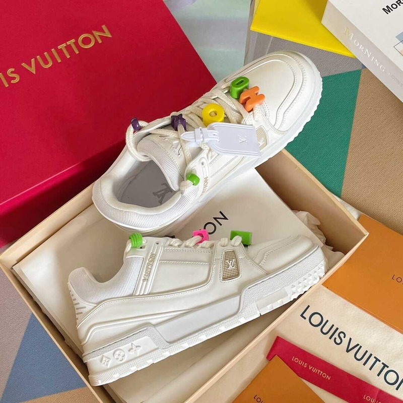 l**is V*t*n trainer sneakers white