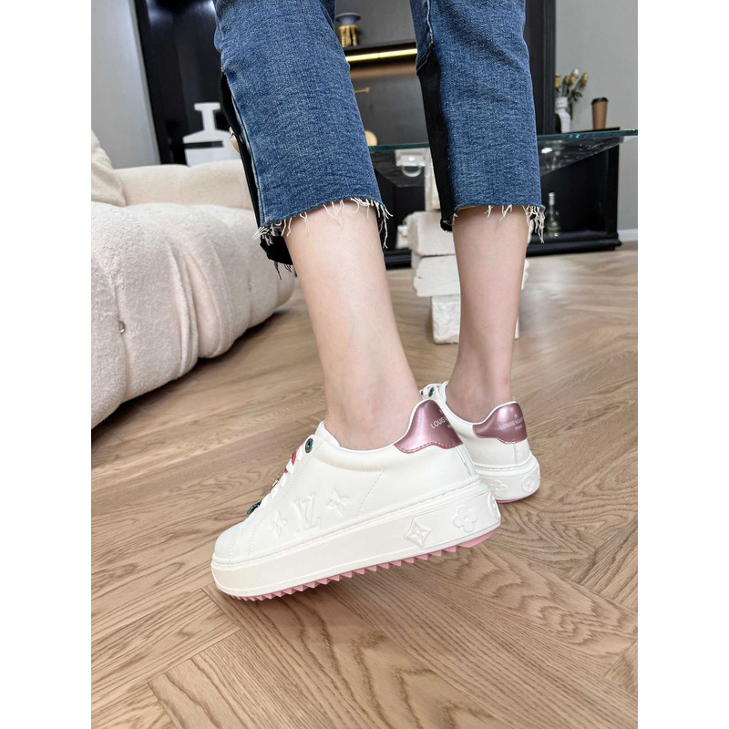 l**is V*t*n time out sneaker white and pink