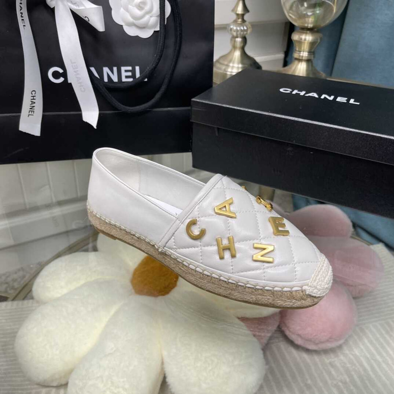 Ch*el logo quilted espadrilles white