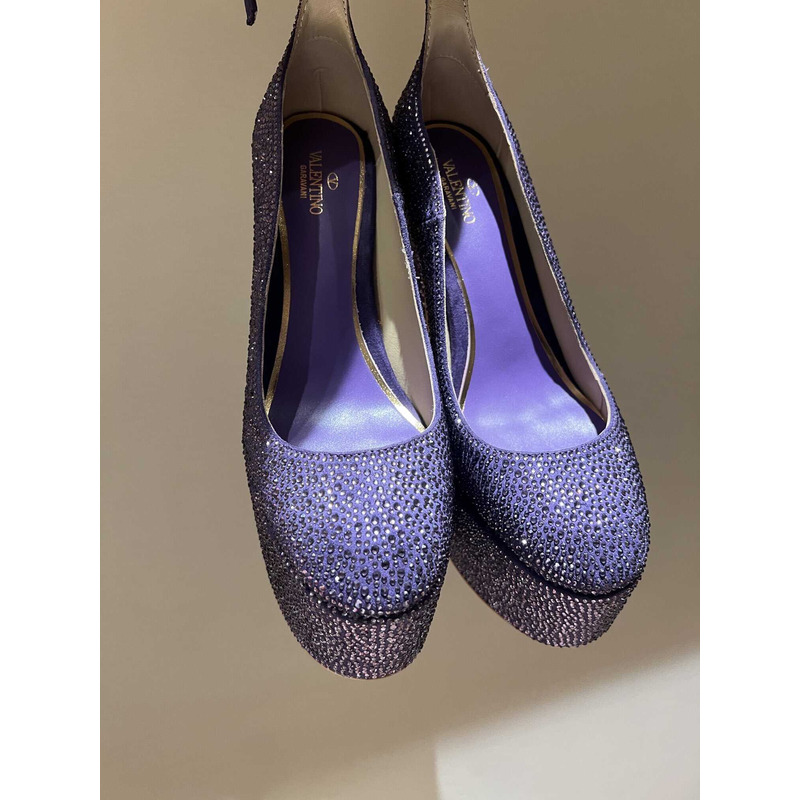 Valentino Garavani Tan-Go Platform Pump With Crystal Purple
