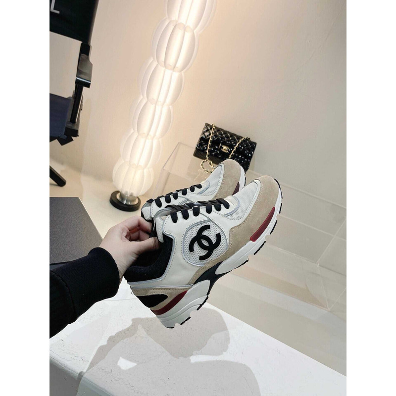 Ch*el low top trainer white&brown