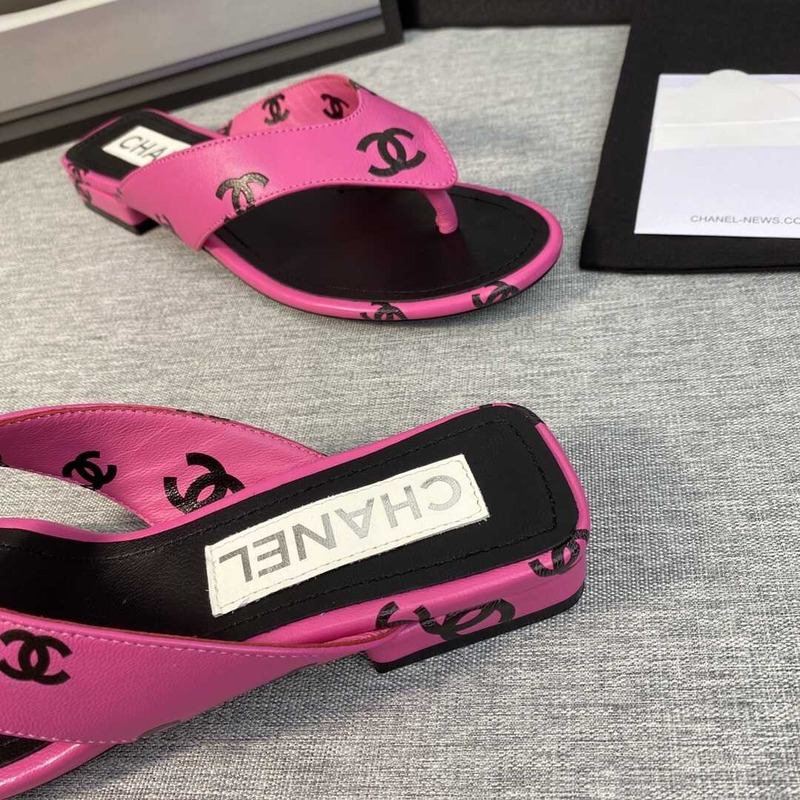 Ch*el leather flip flops sandals rose red