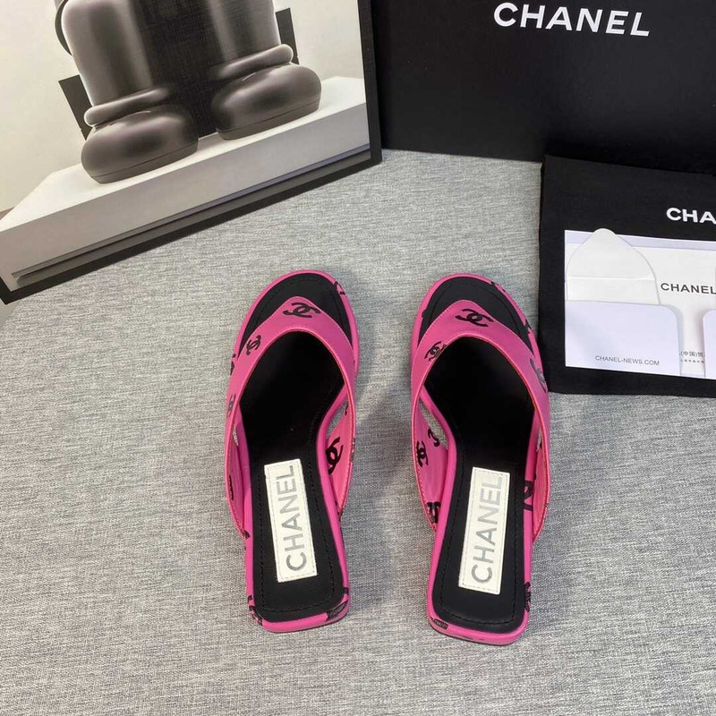 Ch*el leather flip flops sandals rose red