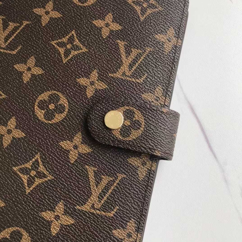l**is V*t*n agenda cover mm ring monogram brown