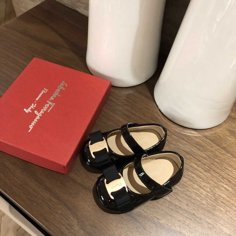 Ferragamo Kids Flat Shoes Black