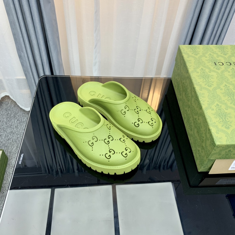 G*u*i green gg perforated slip-on flats