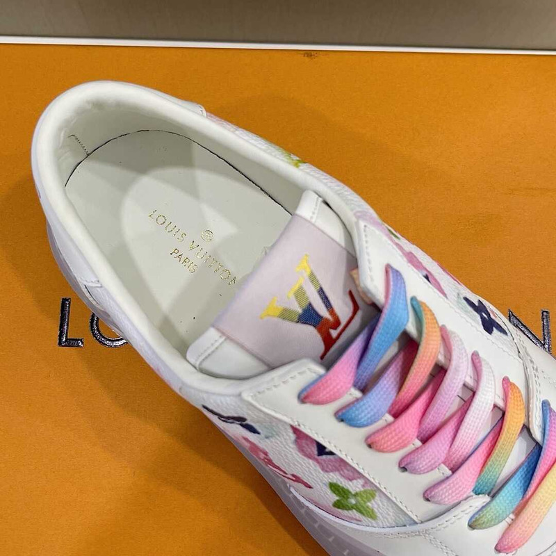 l**is V*t*n ollie white rainbow monogram