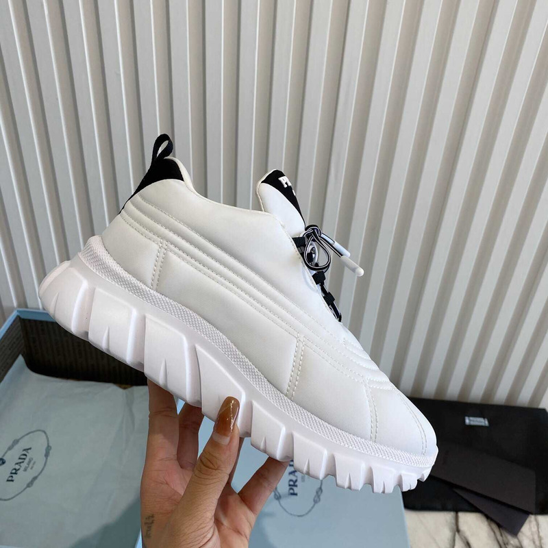 Pra*a lace up platform sneakers white