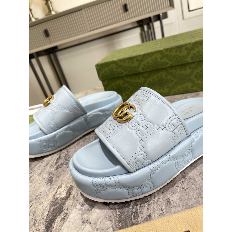 G*u*i platform sandals blue