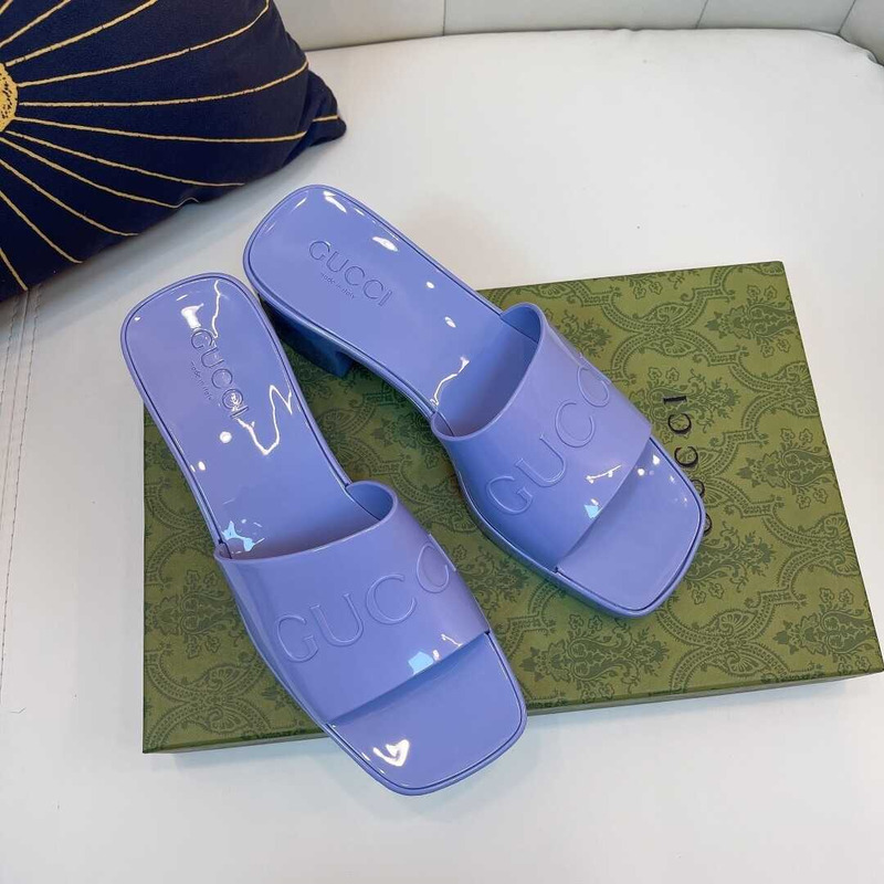 G*u*i women rubber slide sandal purple
