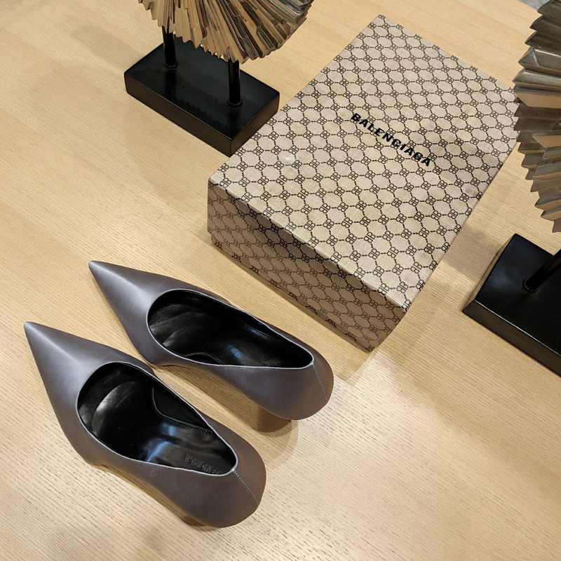 Ba*len*cia*ga silver leather high heel