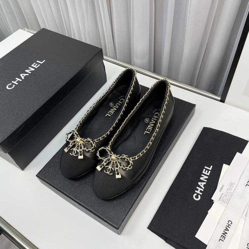Ch*el ballerina flats black