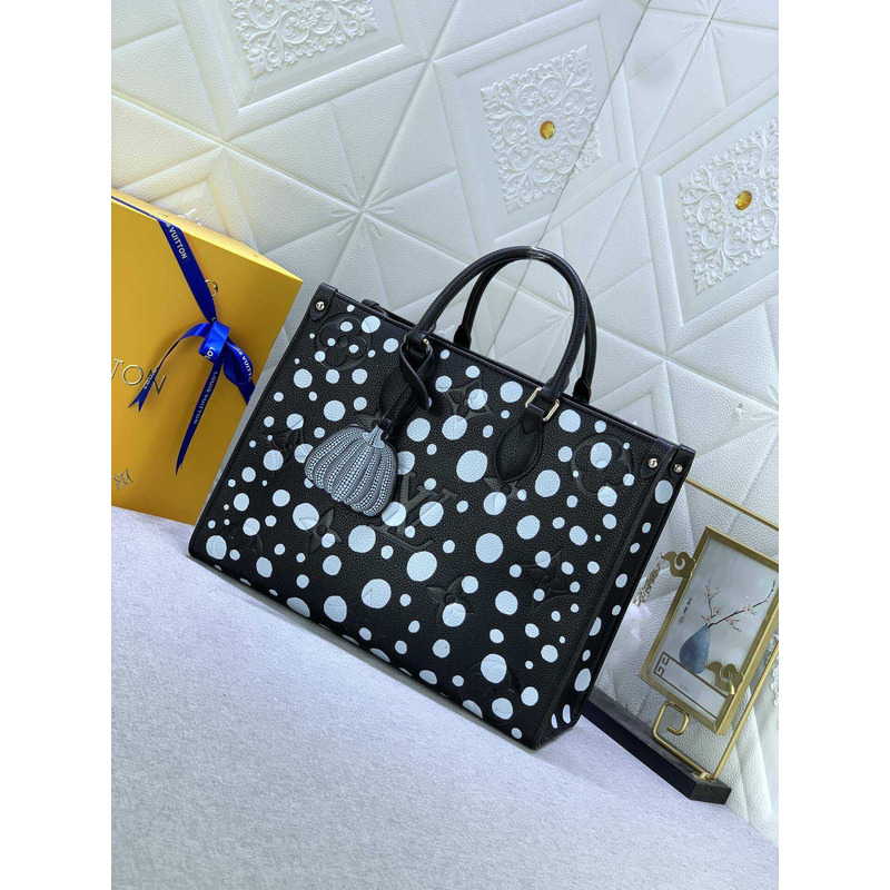 l**is V*t*n x yk onthego mm​ black
