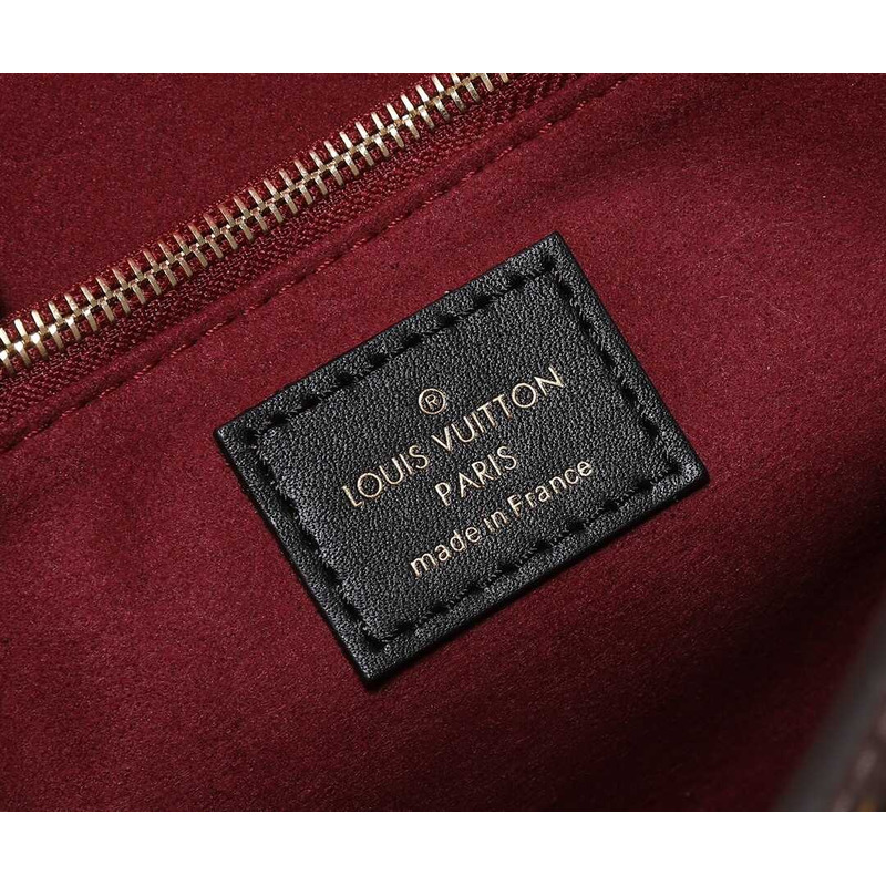 l**is V*t*n passy monogram bag