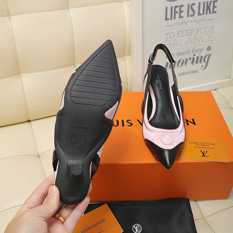 l**is V*t*n archlight slingback pump pink