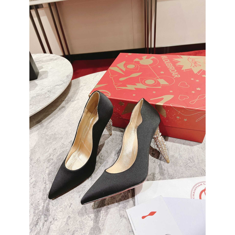 Ch**an louboutin hot chick patent leather pumps 100 black