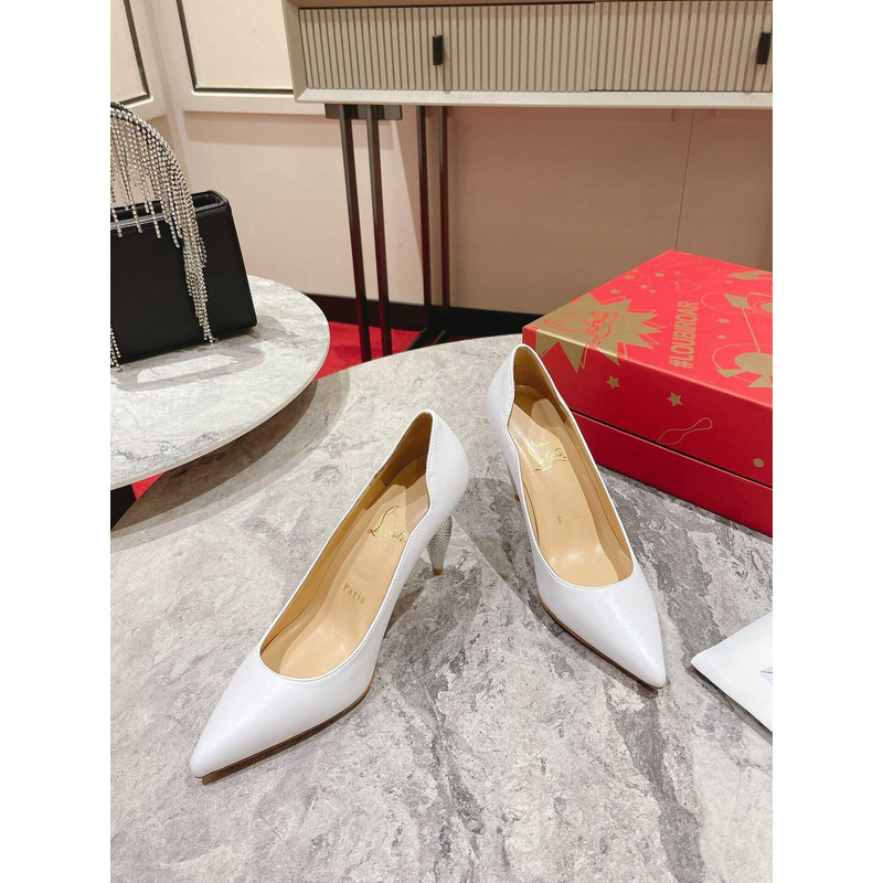 Ch**an louboutin hot chick patent leather pumps 100 white