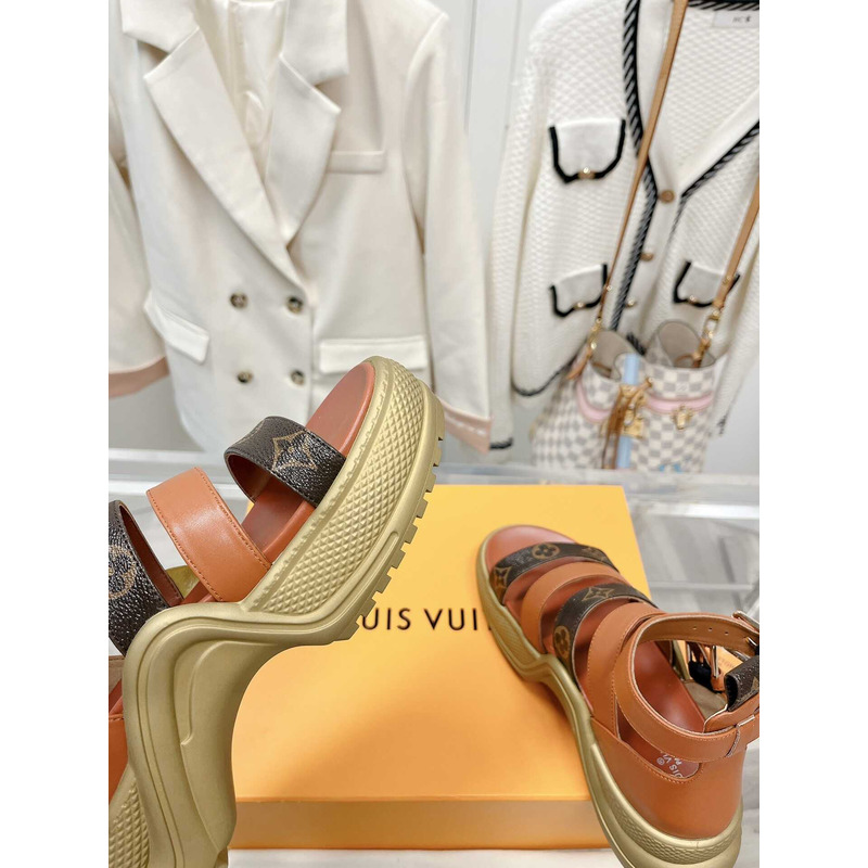 l**is V*t*n archlight sandal brown