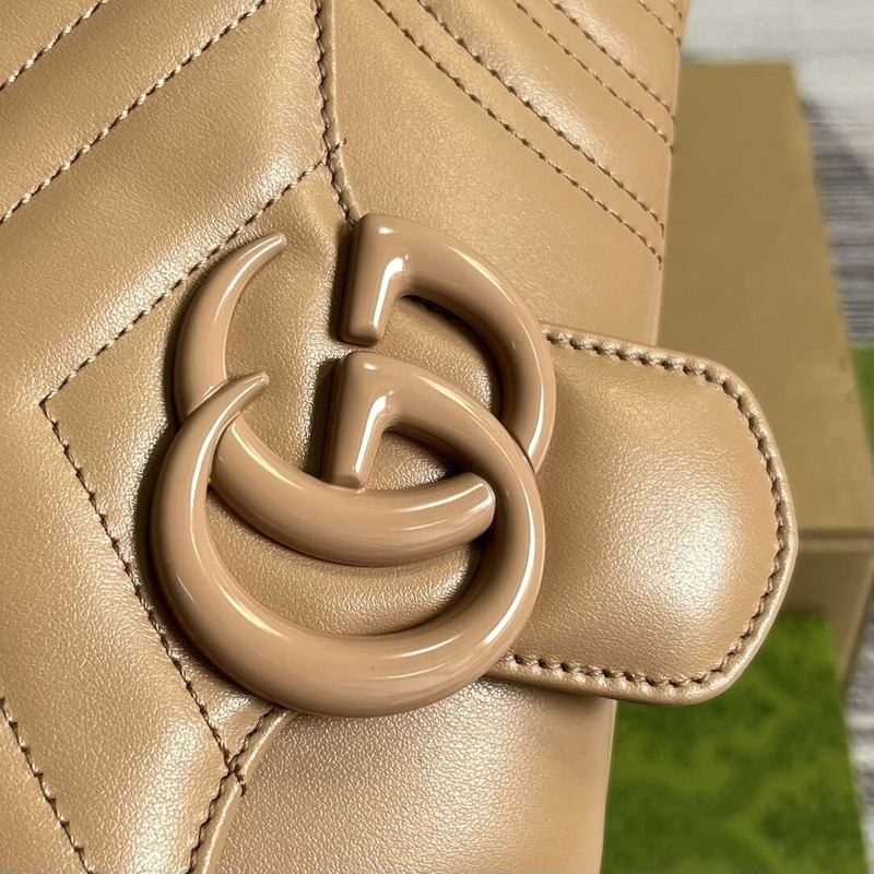 G*u*i gg marmont matelassé shoulder bag brown