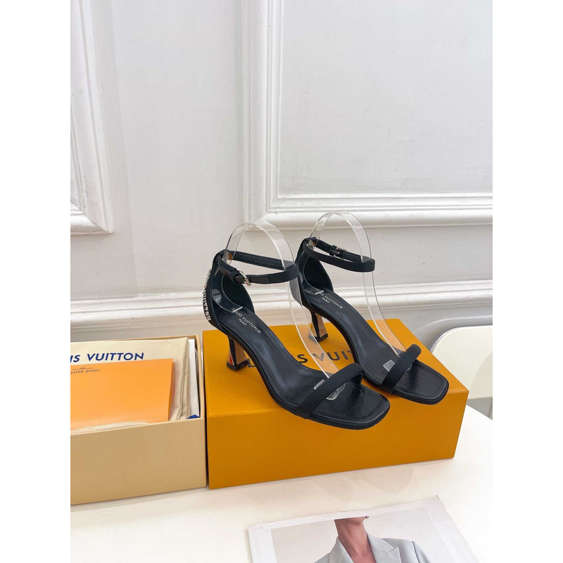 l**is V*t*n heeled sandals black