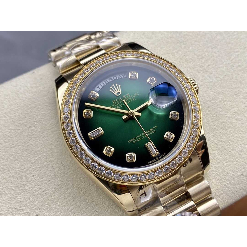 rolex day-date 36 green ombre Di*m*nd bezel